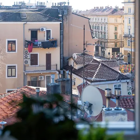 Unique City Center Apartments Gran Fenice With Free Garage Parking And Roof Terrace In One Of The Apartments Daire